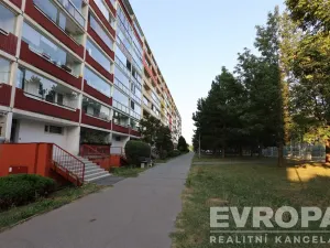 Prodej bytu 3+1, Praha - Petrovice, Rezlerova, 71 m2