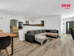 Prodej bytu 3+kk, Králův Dvůr, Pod Hájem, 76 m2