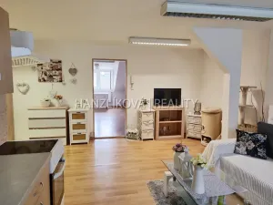 Pronájem bytu 2+kk, České Budějovice - České Budějovice 6, Chelčického, 62 m2
