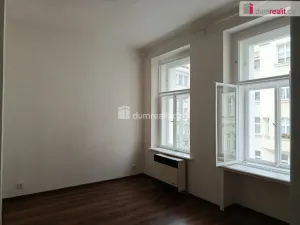 Pronájem bytu 2+kk, Praha - Nové Město, Pod Slovany, 51 m2
