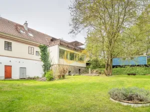 Prodej rodinného domu, Uzeničky - Černívsko, 590 m2
