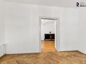 Prodej bytu 2+1, Praha - Vinohrady, Římská, 87 m2