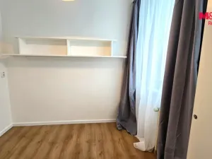 Pronájem bytu 2+kk, Praha - Žižkov, Habrová, 34 m2