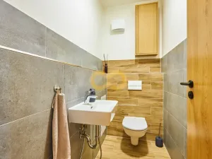 Prodej bytu 3+kk, Praha, Honzíkova, 86 m2