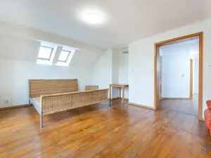 Pronájem rodinného domu, Praha - Suchdol, Pod rybníčkem, 189 m2