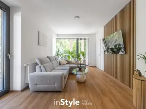 Prodej bytu 2+kk, Uherské Hradiště, 28. října, 53 m2