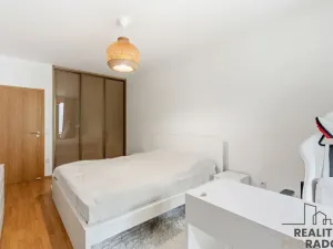 Pronájem bytu 2+kk, Praha - Vokovice, K Červenému vrchu, 63 m2
