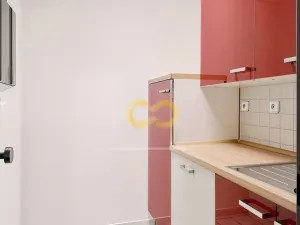 Pronájem kanceláře, Písek - Vnitřní Město, Alšovo nám., 200 m2