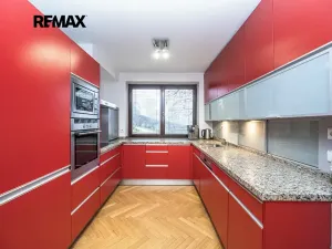 Pronájem rodinného domu, Mirošovice, Senohrabská, 150 m2