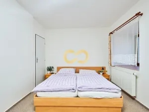 Prodej ubytování, Hoslovice, 468 m2