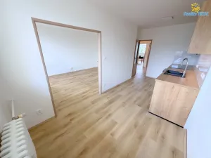 Pronájem bytu 3+1, Praha - Háje, Štichova, 67 m2