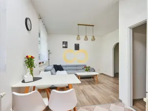 Prodej bytu 2+kk, Prachatice - Prachatice II, Vokova, 60 m2