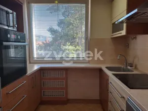 Pronájem bytu 2+1, Zlín, Družstevní, 48 m2