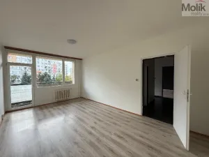 Prodej bytu 2+1, Chomutov, Dřínovská, 62 m2
