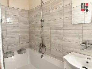 Prodej vícegeneračního domu, Pečky, Tř. 5. května, 980 m2