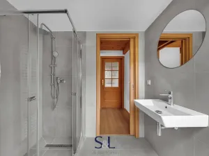Prodej rodinného domu, Horní Planá, 200 m2