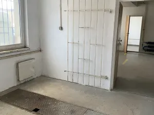 Pronájem výrobních prostor, Praha - Uhříněves, Přátelství, 197 m2