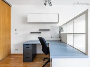 Pronájem bytu 1+kk, Praha - Karlín, Křižíkova, 36 m2