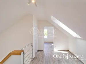 Pronájem rodinného domu, Statenice, Račanská, 130 m2