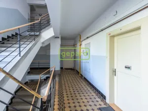 Pronájem bytu 2+kk, Praha, Za poštou, 75 m2