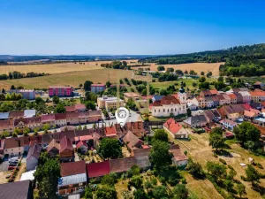 Prodej rodinného domu, Černošín, nám. 1. máje, 144 m2