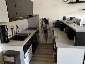 Pronájem bytu 2+kk, České Budějovice - České Budějovice 7, Heydukova, 46 m2
