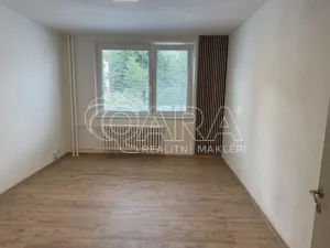Pronájem bytu 1+1, Valašské Meziříčí - Krásno nad Bečvou, Nádražní, 37 m2