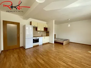 Pronájem bytu 1+kk, Mladá Boleslav - Mladá Boleslav II, Šmilovského, 39 m2