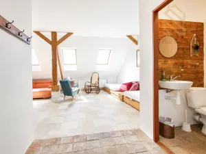 Pronájem kanceláře, Černiv, 100 m2