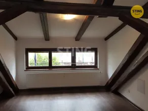 Pronájem bytu 1+kk, Žďár nad Sázavou, nám. Republiky, 34 m2
