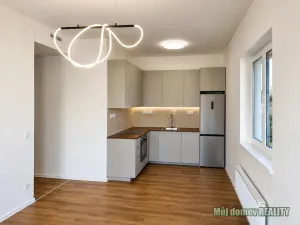 Pronájem bytu 2+kk, Praha - Hostivař, Arnošta Staňka, 48 m2