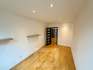 Prodej bytu 3+1, Praha - Modřany, Levského, 78 m2