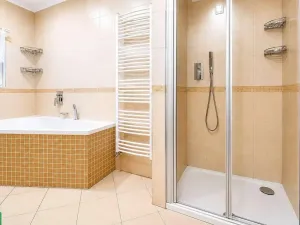 Pronájem bytu 3+kk, Praha - Písnice, Putimská, 88 m2