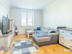 Pronájem bytu 2+1, Plzeň, Brojova, 55 m2