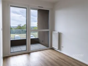 Pronájem bytu 2+kk, Praha - Černý Most, Arnošta Valenty, 46 m2