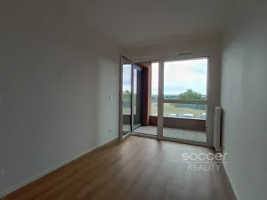 Pronájem bytu 2+kk, Praha - Černý Most, Arnošta Valenty, 46 m2