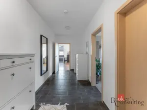 Prodej bytu 2+kk, Lavičky, 62 m2