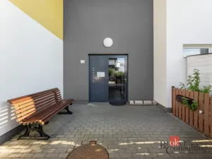 Prodej bytu 2+kk, Lavičky, 62 m2