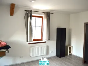 Prodej bytu 2+kk, Hejnice, Klášterní, 49 m2
