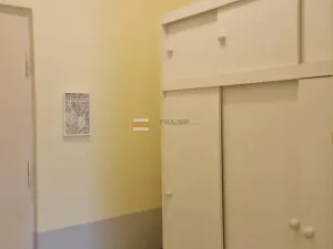 Pronájem bytu 1+1, Praha - Břevnov, Na břevnovské pláni, 60 m2