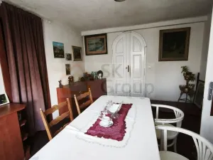 Prodej rodinného domu, Jenišov, 700 m2