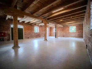 Pronájem obchodního prostoru, Dašice, Štenclova, 142 m2