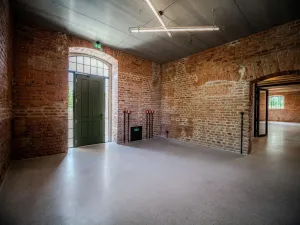 Pronájem obchodního prostoru, Dašice, Štenclova, 142 m2