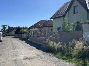Prodej pozemku pro bydlení, Hradešín, 812 m2