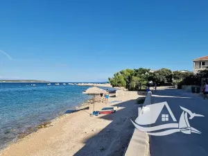 Prodej bytu 2+kk, Mandre, Chorvatsko, 42 m2
