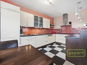 Prodej bytu 4+kk, Mníšek pod Brdy, Rymáňská, 102 m2