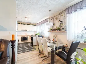 Prodej bytu 3+1, Hýsly, 68 m2