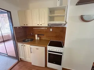 Pronájem bytu 1+kk, Praha - Libeň, Na Korábě, 30 m2