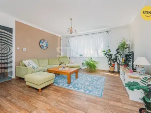 Prodej rodinného domu, Srch, K Zahrádkám, 171 m2