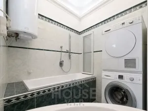 Prodej bytu 3+1, Praha - Vinohrady, Na Folimance, 75 m2